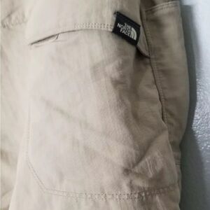 Size 32 the north Face paramount pant